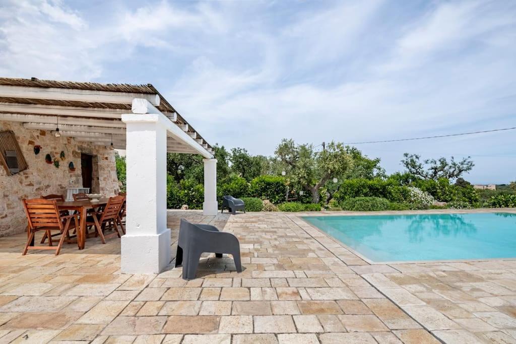 カステッラーナ・グロッテ Trullo Oasi Santo Stefano - Private Poolヴィラ エクステリア 写真